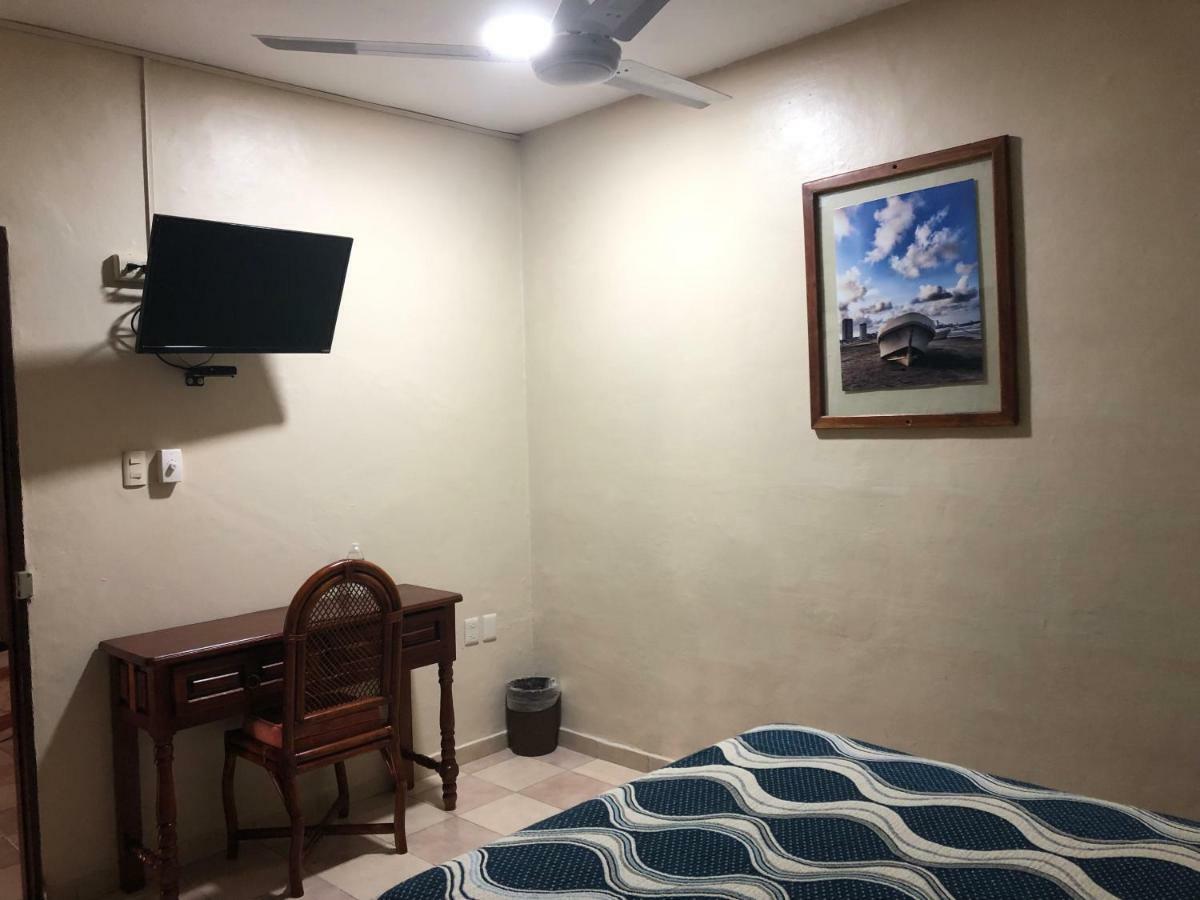 Hotel El Faro Malecon เวราครูซ ภายนอก รูปภาพ